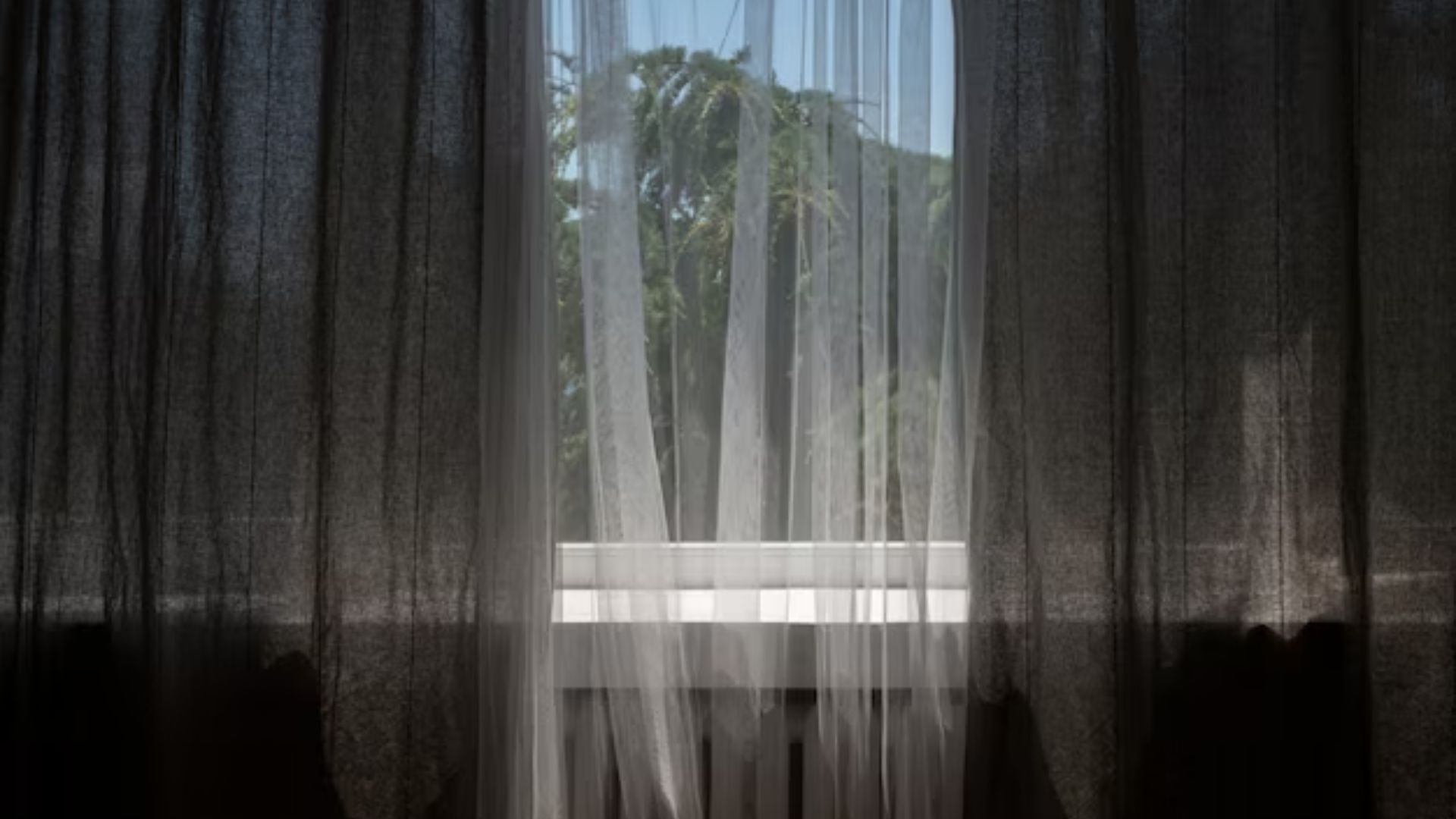 curtains in Dubai